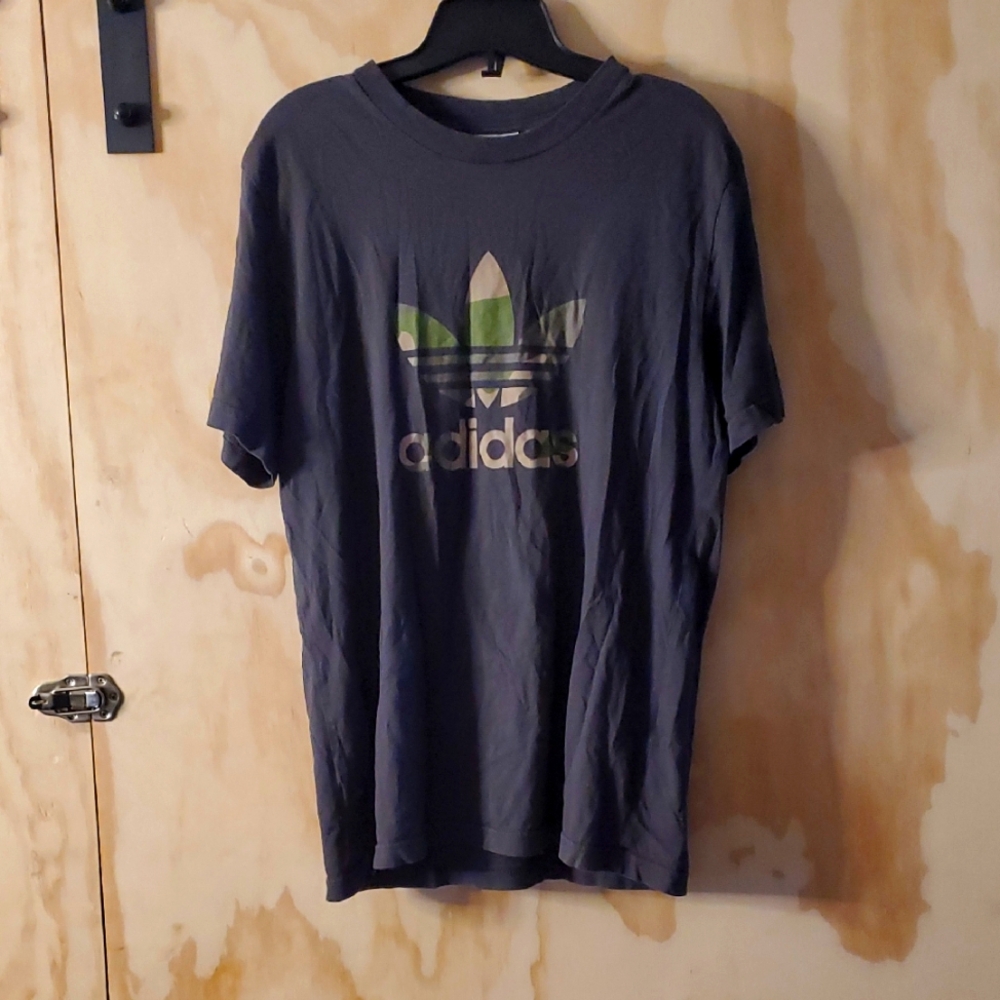 Adidas Men's Dark Gray Tee with Green Logo